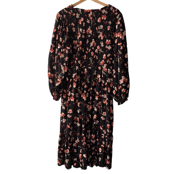 Old Navy floral maxi dress - Picture 2 of 7